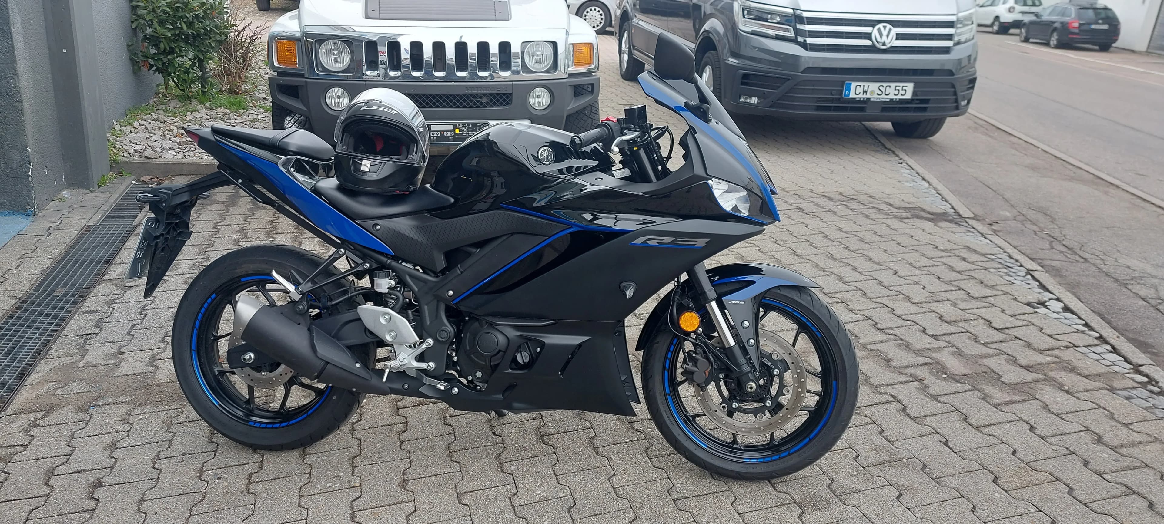 Yamaha R3 - Motorradpflege